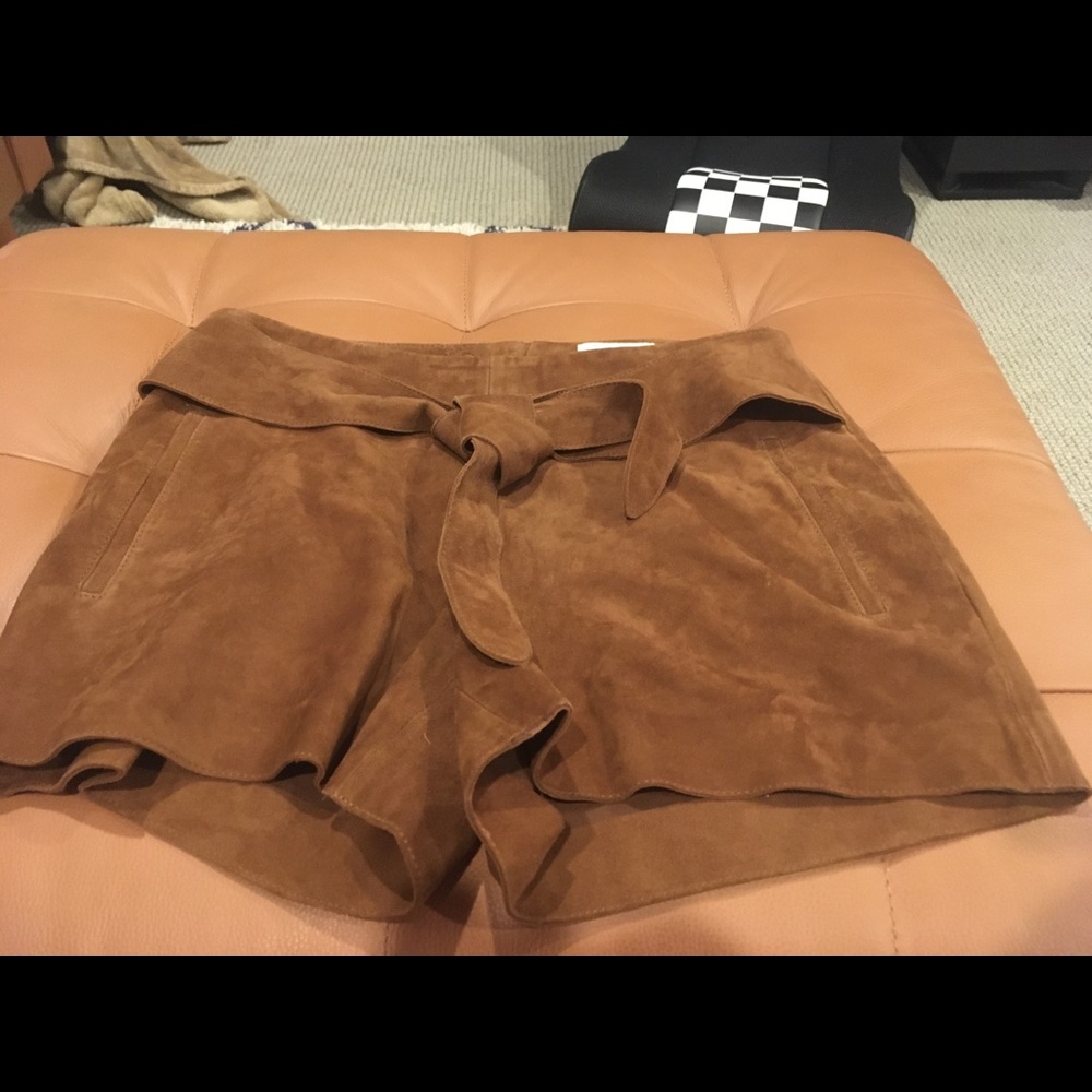 Sezàne leather suede shorts size Us 4 Euro 36